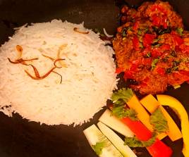 Chicken Tikka Butter Masala with Steam Rice and Salad